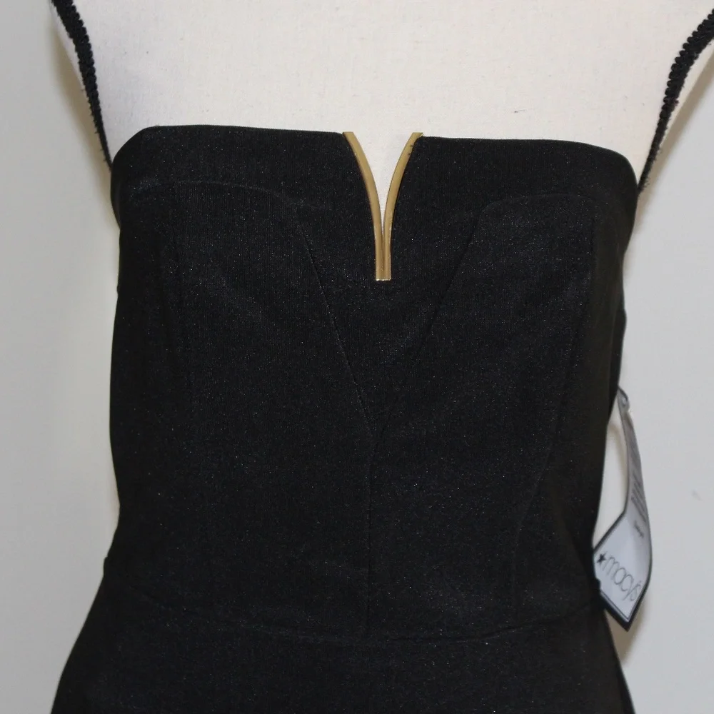 Emerald Sundae, body con strapless black dress. Large.....